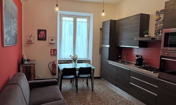 Genoa Historical Centre Apartment | Rosa Homes - The Red