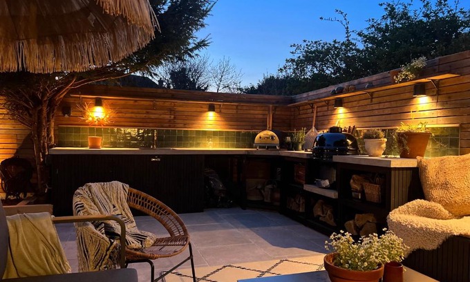 Broadstairs House | Rosa - Joss Bay