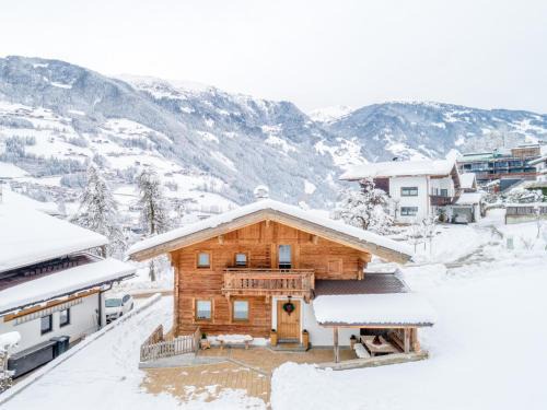 Ramsau im Zillertal Ski Chalet | Rosalie-Lorena