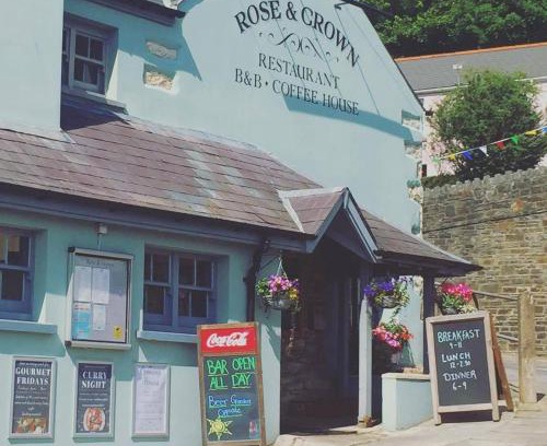 Goodwick Hotel | Rose and Crown Hotel & Hope and Anchor Bar