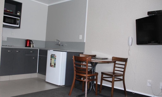 Palmerston North Hotel | Rose City Motel