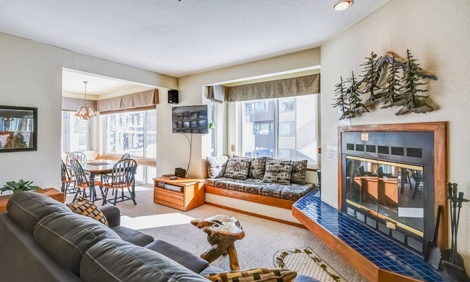 Kirkwood Condo | Rose's Kirkwood Hideout upgraded 1 bdrm 202