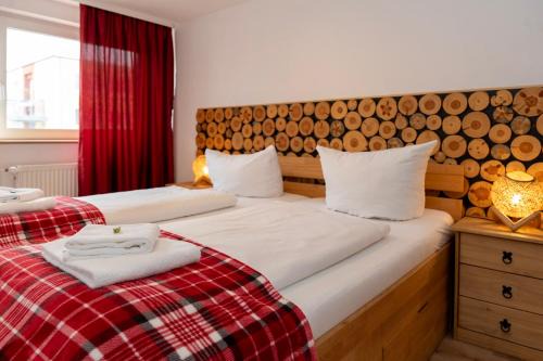 Falkensee Apartment | Rosewood - Apartment by Comfort Housing