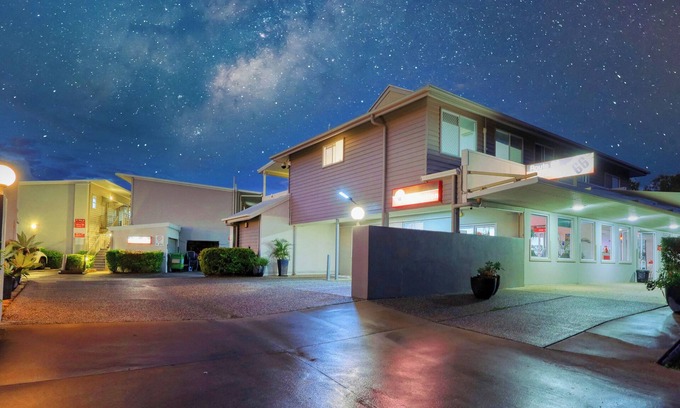 Emerald Hotel | Route 66 Motor Inn