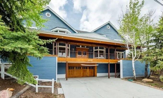 North Park City Condo | Row House #3 in Old Town Park City Right Next to PCMR