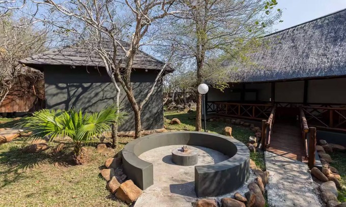 Marloth Park Apartment | Royal Marlothi Kruger Lodge - Mpumalanga