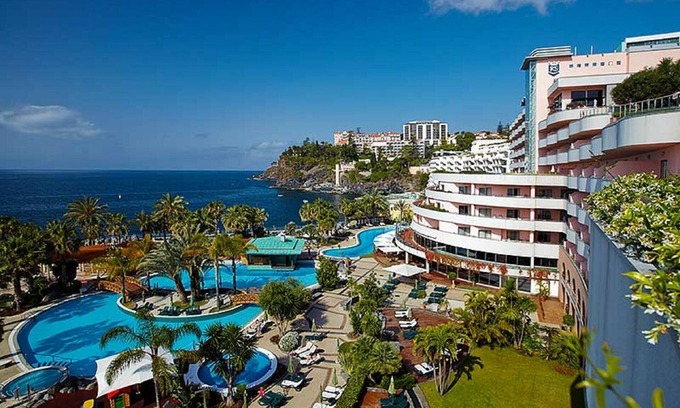 Se Resort | Royal Savoy, Madeira: Luxury Ocean Front Superior Studio