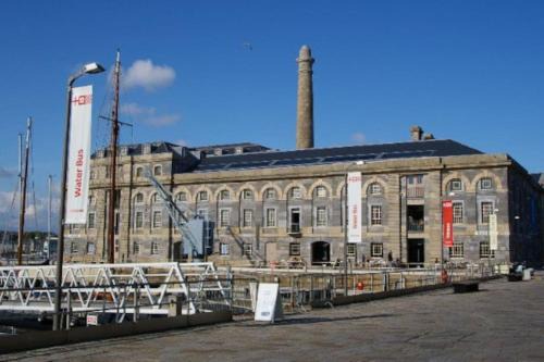 Plymouth Apartment | Royal William Yard. High Spec Apt.