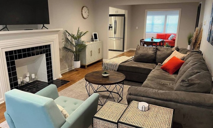 Tulsa House | Rt 66 Retreat - Near Fairgrounds