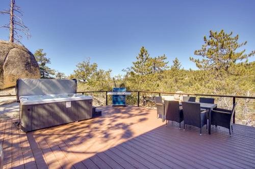 Arrowbear Lake House | Running Springs Cabin with Spacious Deck and Hot Tub!