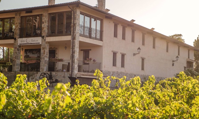 Villanueva de la Jara Cottage | Rural house. The Vitis Inn.