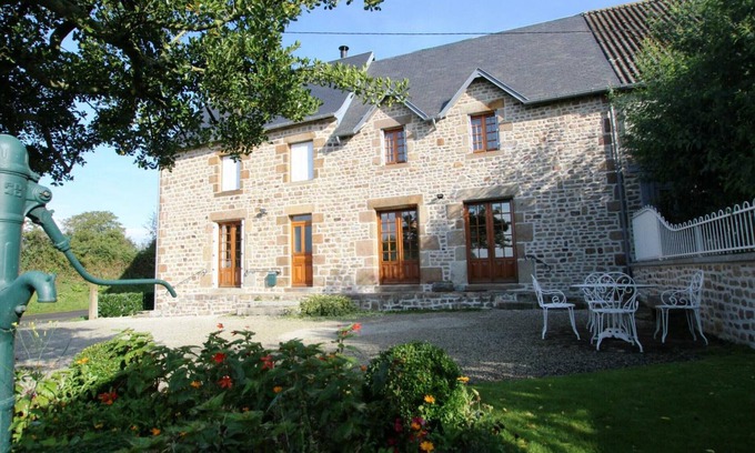 Lolif Cottage | Rural house near Mont Saint Michel