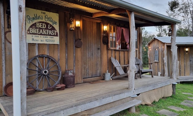 Innisplain Cabin | Rustic Early Settlers Cottage with incredible views