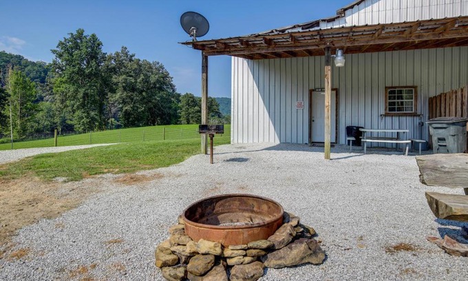 Winona Apartment | Rustic Huntsville Studio ATV Authorized Route