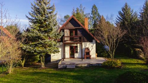 Sulistrowiczki Villa | Rustykalny domek pod Ślężą