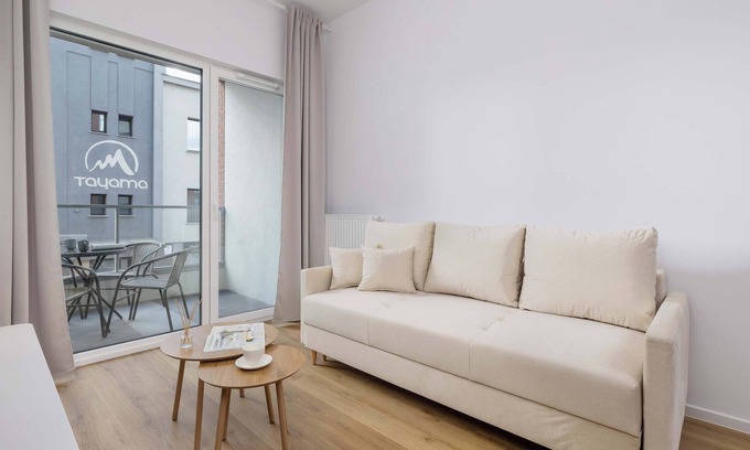 Katowice Apartment | Słoneczna 1 | Katowice Apartment | Parking