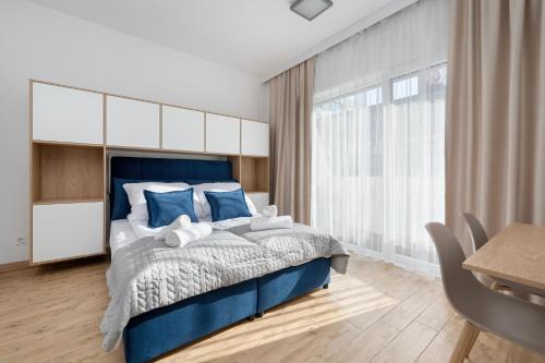 Psie Pole Apartment | Słonimskiego Wrocław by Solarento