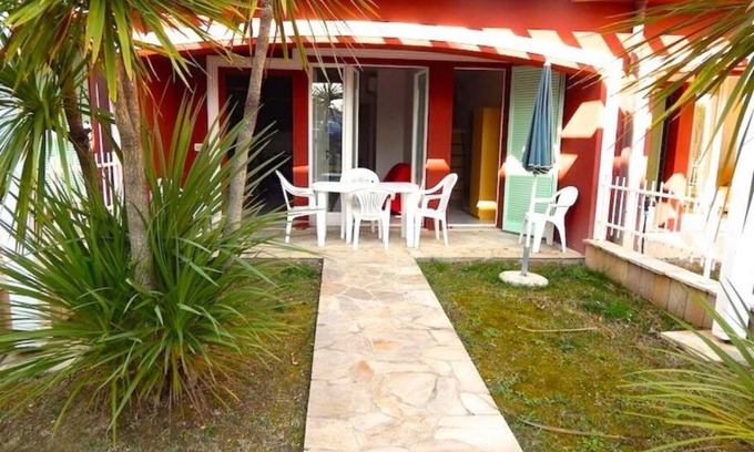 Sirolo Apartment | S011 - Sirolo, new three-room apartment with garden