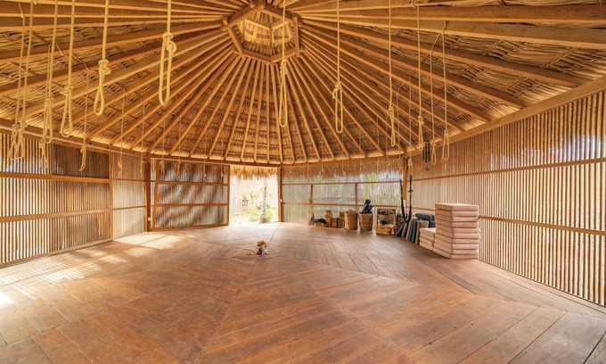 Saladita Apartment | Sacred Surf Retreat - Ice Bath, Yoga, Pool, Temple