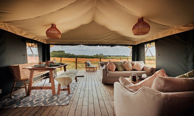 Little Walsingham Ski Chalet | Safari Tent in Stiffkey Valley with Fire Pit