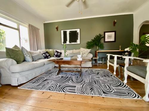 Morningside Apartment | Sagelands for business travel & family getaways