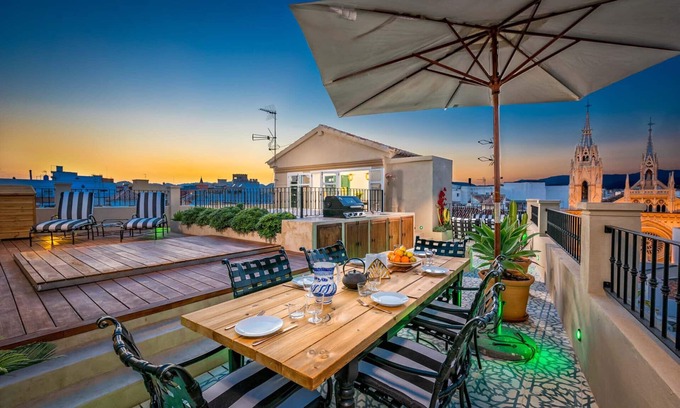 Centro Apartment | Sagrado Corazon - Holiday penthouse in Malaga