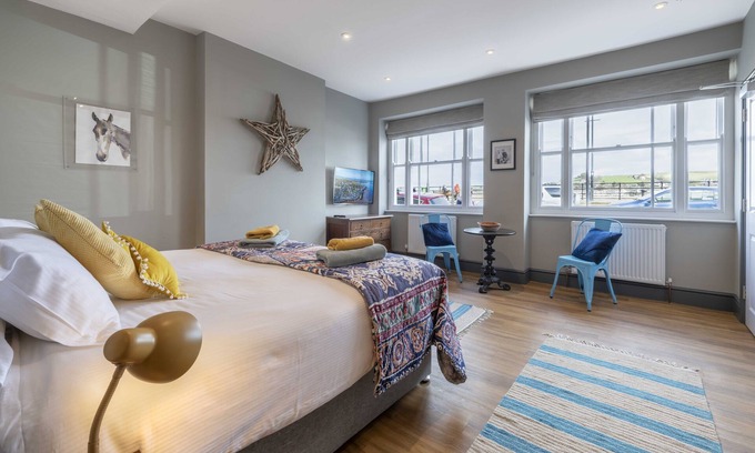 Appledore House | Sailors Rest