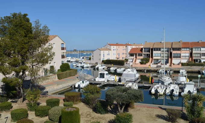 Saint-Cyprien Plage Apartment | Saint-Cyprien Rental: 2-room apartment with parking, terraces, and loggia