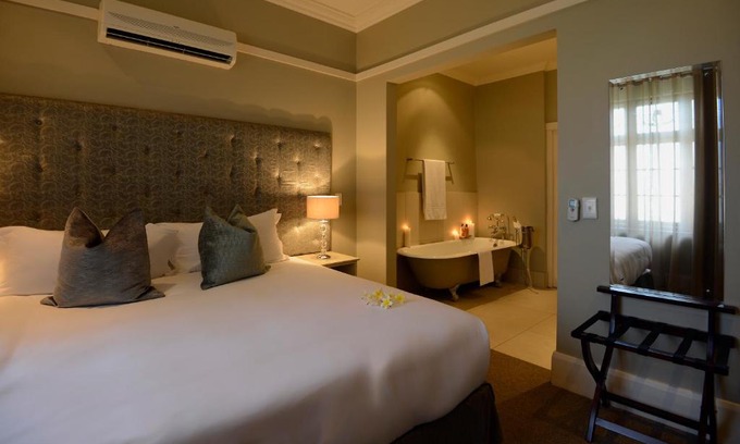 Morningside House | Saint James on Venice