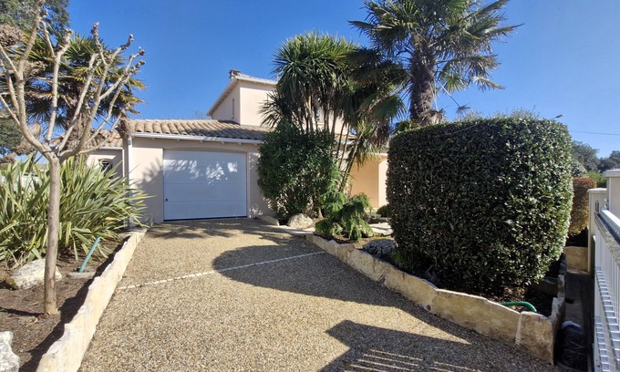 Saint-Palais-sur-Mer House | Saint Palais sur Mer - BEAUTIFUL HOUSE close to the MARKET