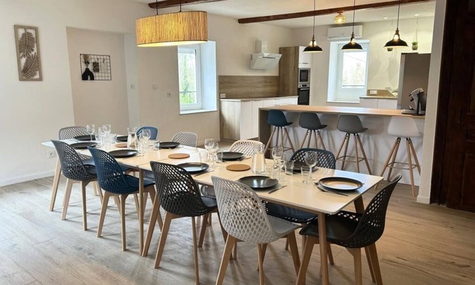 Saint-Pierre-de-Boeuf Bed & Breakfast | Saint Pierre cottage