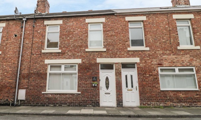Newbiggin-by-the-Sea Cottage | SALEE COTTAGE, country holiday cottage in Newbiggin-By-The-Sea