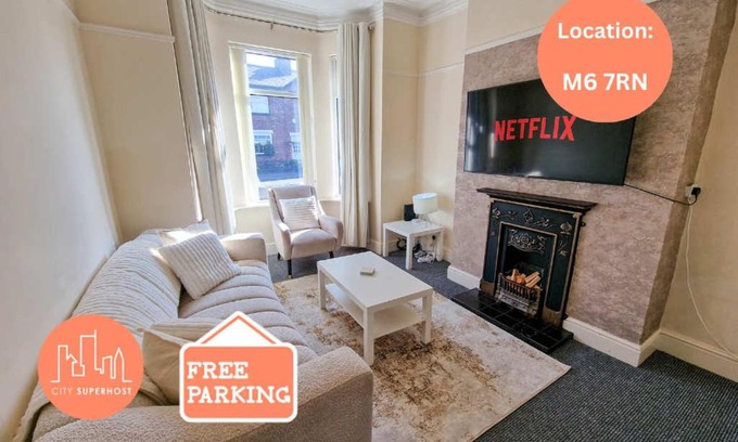 Salford House | Salford Home Sleeps 10 By City SuperHost