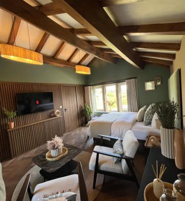 Ogden House | Saltonstall Airbnb