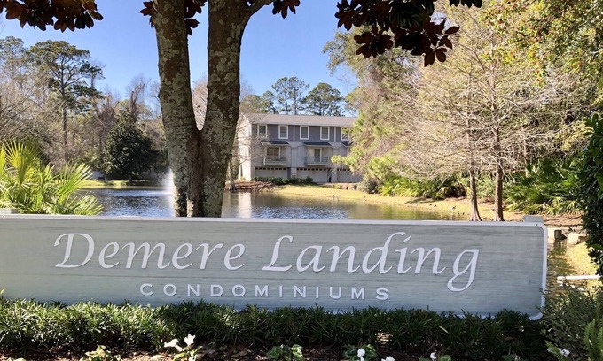 Saint Simons Island Condo | Salty Breeze Condo on St. Simons with Elevator and pool near Beach and Village
