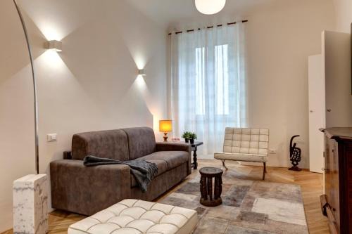San Lorenzo Apartment | San Gallo Apartment by Mamo Florence