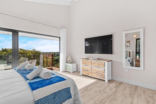 San Lameer Apartment | San Lameer Villa - 14306 - 5 Bedroom Luxury - 10 pax - San Lameer Rental Agency