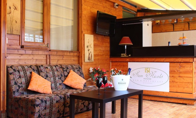 Aci Catena Bed & Breakfast | San Nicolò House