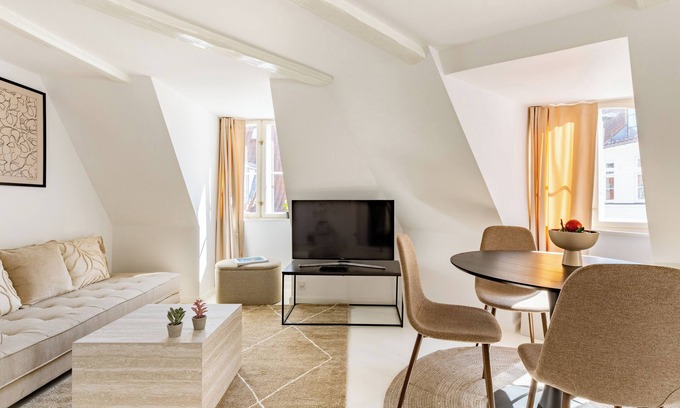 Copenhagen City Centre Apartment | Sanders Admiral - Cosy 1-Bdr Apt in Center