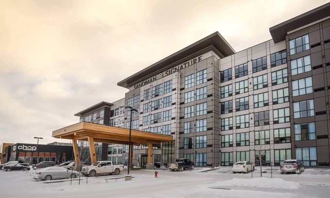 Sherwood Park Hotel | Sandman Signature Sherwood Park Hotel