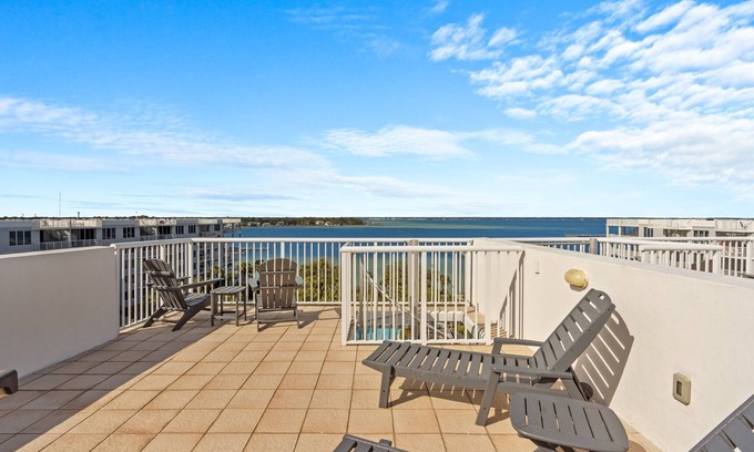 Destin Condo | Sandpiper PH-08 ~ Destin West End-Unit Penthouse ~ Lazy River ~ Amazing Views ~ Rooftop Grill