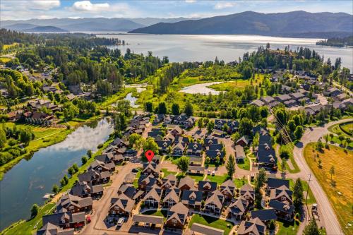 Dover Bay House | Sandpoint Shenanigans