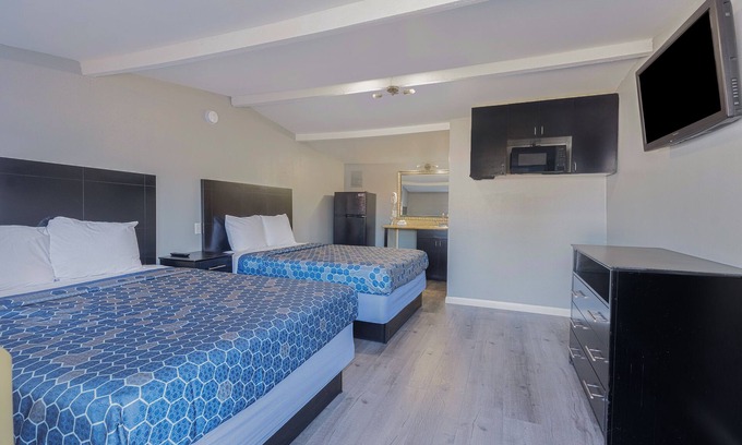 Winnie Hotel | Sands Inn by OYO Winnie