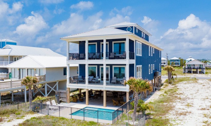 Gulf Shores House | Sandy Dreams- Large Beachfront with Private Pool