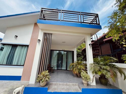 Ko Pha-ngan Villa | Sanguan Villa - Coconut Lane