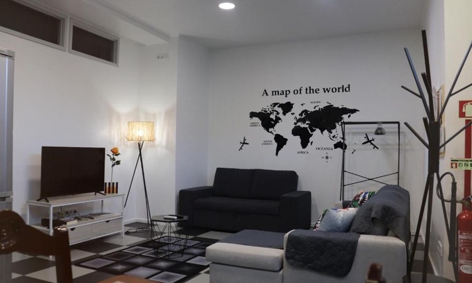 Ribeira Grande House | Santa Luzia Center