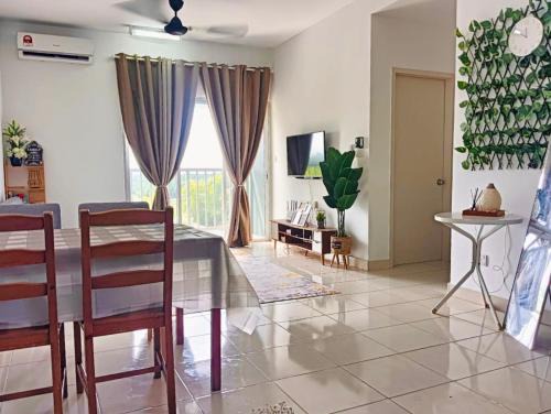 Kota Warisan House | Santai at KotaWarisan KLIA Netflix