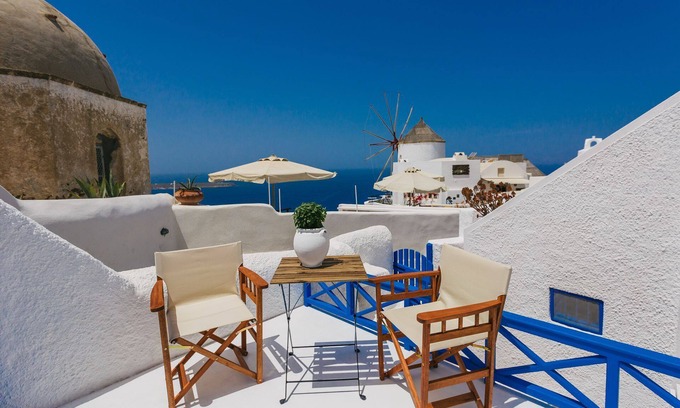 Oia Cottage | Santo Image House, House