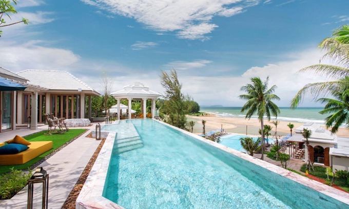 Khuk Khak Beach Resort | Saralee Penthouse - Two Bedroom Resort, Sleeps 6