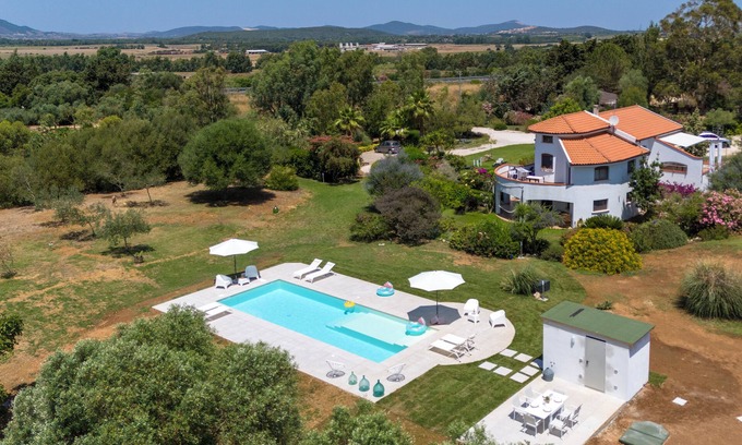 Olmedo Apartment | Sardinia Re - Villa Fioretta Flowers Apartments - Terrace Apartment